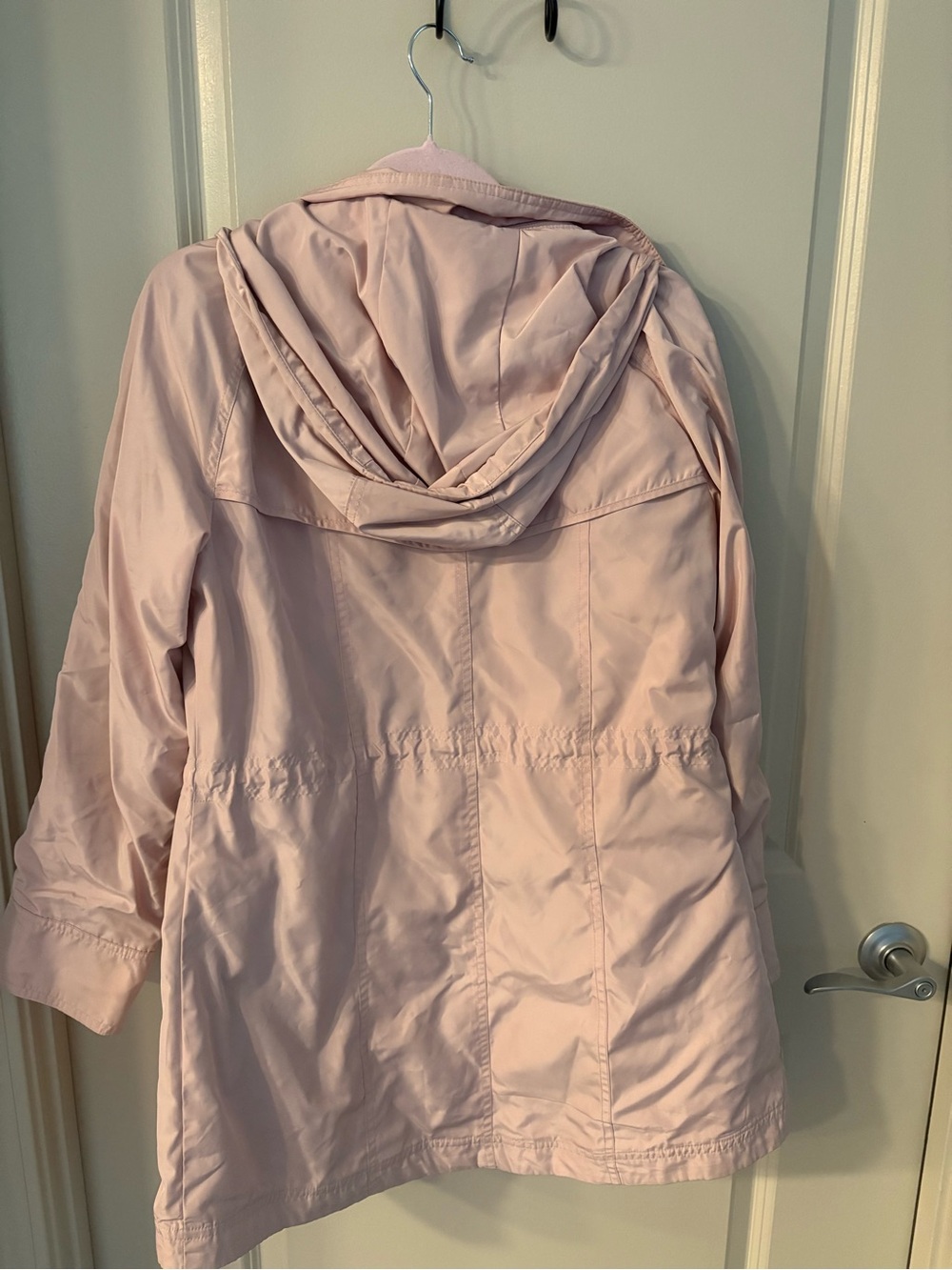 MICHAEL Michael Kors Light Pink Hooded Rain Jacket - Picture 3 of 8